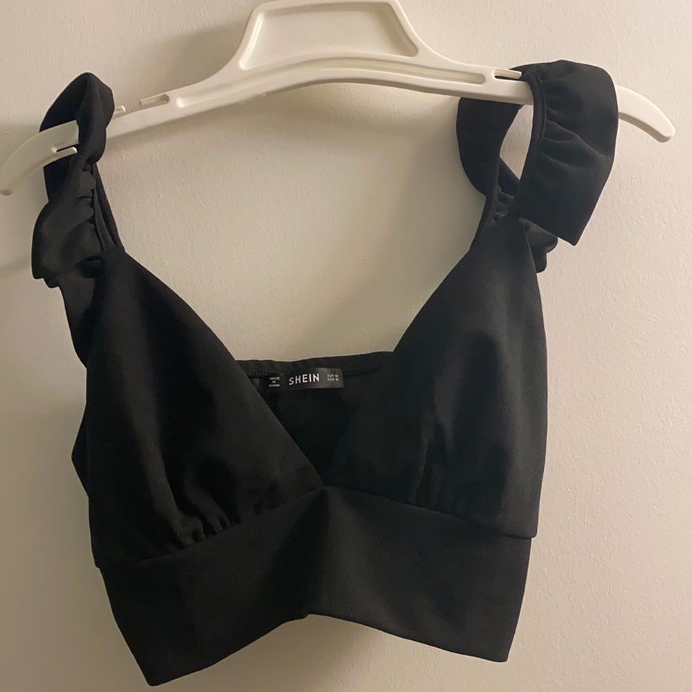Black crop top